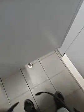 Snapshot of Ibag01 chatting on 01/15/26, 03:16 Ibag01 online show from 01/15/26, 03:16