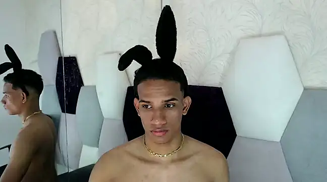 AbrahanBratz online show from 12/07/24, 04:03