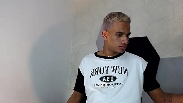 AbrahanBratz online show from 01/11/25, 11:24