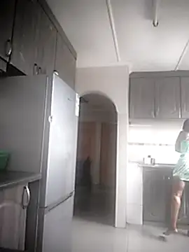 Feathergal69  online show from 12/06/24, 01:55