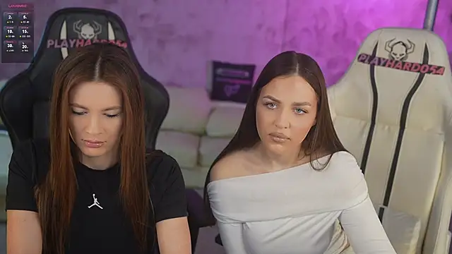 Snapshot of Julia__Star_ chatting on 03/20/26, 04:01 Julia Star online show from 03/20/26, 04:01