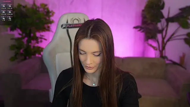 Snapshot of Julia__Star_ chatting on 03/26/26, 03:50 Julia Star online show from 03/26/26, 03:50