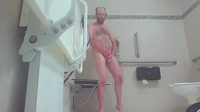 Snapshot of axelongshaft69 chatting on 03/24/26, 12:48 axelongshaft69 online show from 03/24/26, 12:48