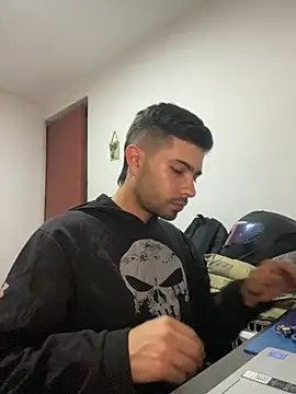 Snapshot of Jestebanano chatting on 10/30/25, 07:10 Jestebanano online show from 10/30/25, 07:10