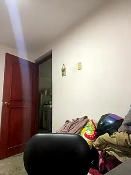 Snapshot of Jestebanano chatting on 11/03/25, 03:41 Jestebanano online show from 11/03/25, 03:41