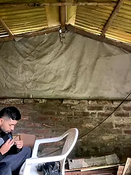 Snapshot of Jestebanano chatting on 11/04/25, 01:32 Jestebanano online show from 11/04/25, 01:32