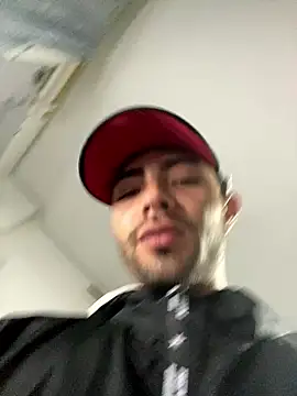 Jestebanano online show from 01/13/26, 04:07