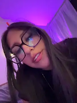 AleFantasy0001 online show from 03/27/26, 01:44