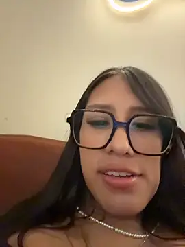 AleFantasy0001 online show from 03/31/26, 05:19