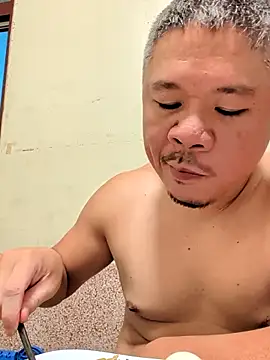 Snapshot of taiwan07010 chatting on 04/20/26, 12:08 taiwan07010 online show from 04/20/26, 12:08