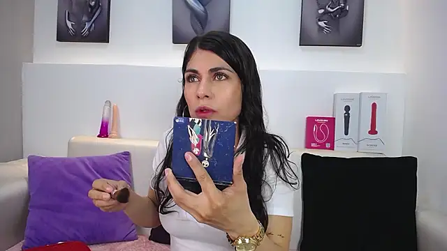 Melodi Roux online show from 01/15/26, 01:05