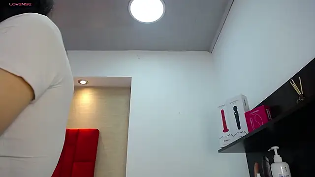 Melodi Roux online show from 03/24/26, 01:16