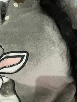 Snapshot of Lina-lolo chatting on 01/07/25, 06:56 Lina-lolo online show from 01/07/25, 06:56