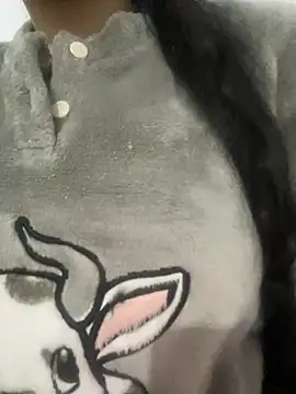 Snapshot of Lina-lolo chatting on 01/10/25, 07:21 Lina-lolo online show from 01/10/25, 07:21