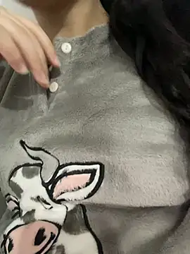 Snapshot of Lina-lolo chatting on 01/21/25, 09:46 Lina-lolo online show from 01/21/25, 09:46