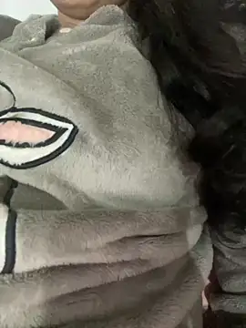 Snapshot of Lina-lolo chatting on 01/26/25, 09:08 Lina-lolo online show from 01/26/25, 09:08