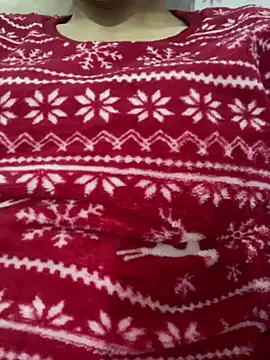 Snapshot of Lina-lolo chatting on 02/08/25, 06:33 Lina-lolo online show from 02/08/25, 06:33