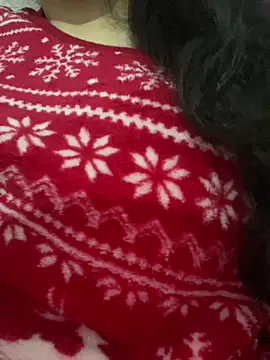 Snapshot of Lina-lolo chatting on 02/08/25, 10:08 Lina-lolo online show from 02/08/25, 10:08