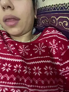 Snapshot of Lina-lolo chatting on 03/13/25, 12:56 Lina-lolo online show from 03/13/25, 12:56