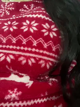 Snapshot of Lina-lolo chatting on 03/17/25, 11:21 Lina-lolo online show from 03/17/25, 11:21