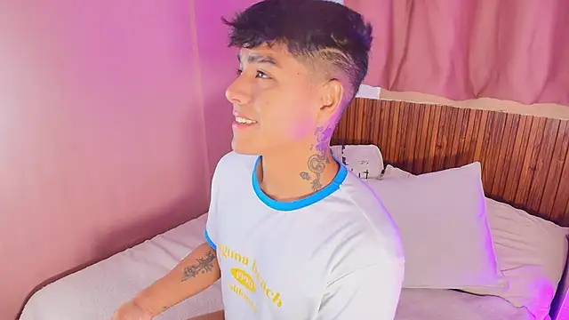 Snapshot of kiing_azahell chatting on 03/11/26, 09:10 kiing azahell online show from 03/11/26, 09:10