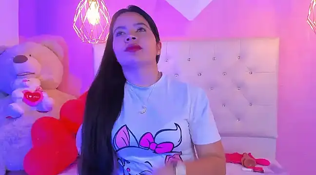 Snapshot of EvelynSweet1 chatting on 02/18/25, 07:30 EvelynSweet1 online show from 02/18/25, 07:30