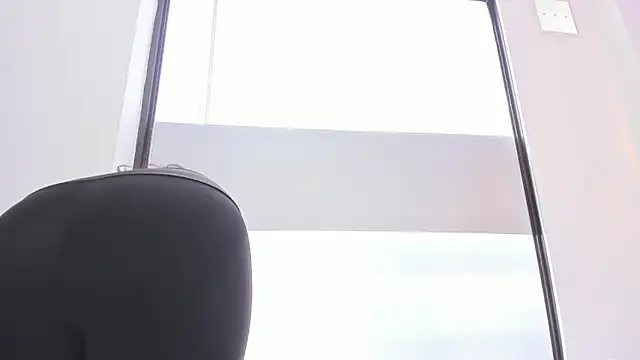 EvelynSweet1 online show from 02/11/26, 07:41