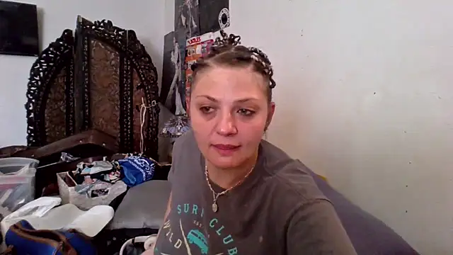 Snapshot of sophiarica chatting on 03/19/26, 10:36 sophiarica online show from 03/19/26, 10:36