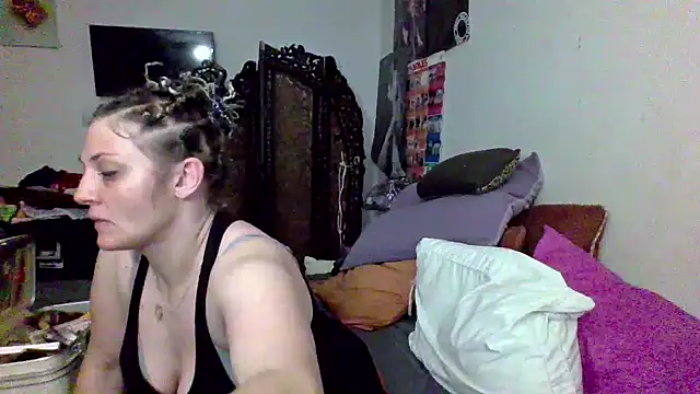 Snapshot of sophiarica chatting on 03/23/26, 03:21 sophiarica online show from 03/23/26, 03:21