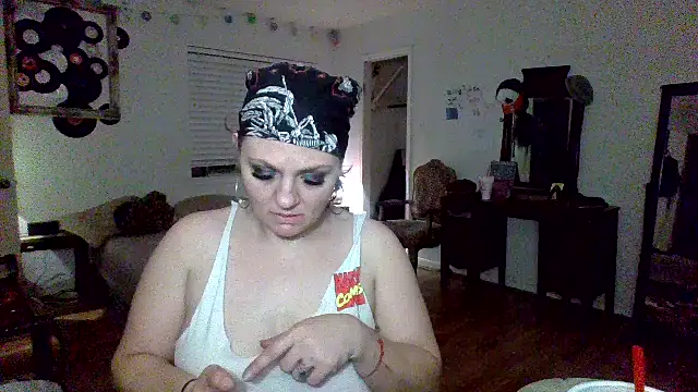 sophiarica online show from 05/08/26, 05:02