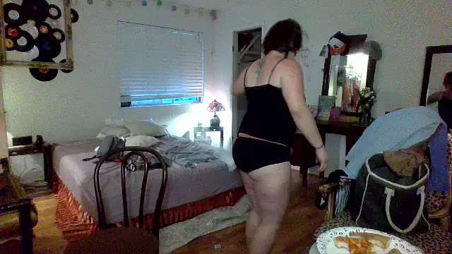 sophiarica online show from 05/12/26, 12:52