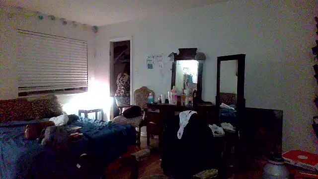 sophiarica online show from 05/28/26, 04:32