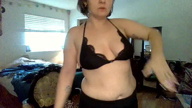 sophiarica online show from 06/02/26, 05:48