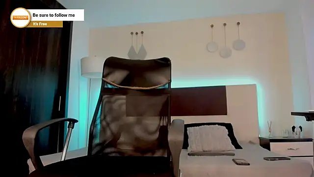 MattDevon online show from 12/21/25, 05:58