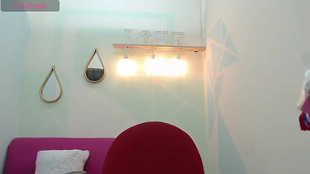 Mia-kalinfa online show from 02/07/25, 01:32