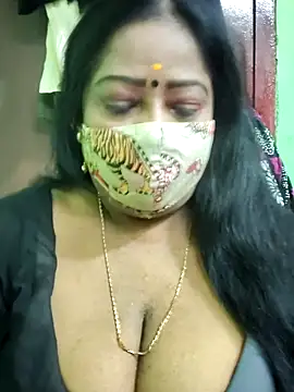 maniisha online show from 09/18/25, 08:11