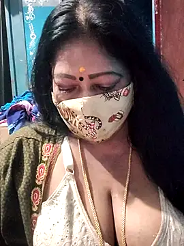 Snapshot of maniisha chatting on 03/14/26, 06:24 maniisha online show from 03/14/26, 06:24