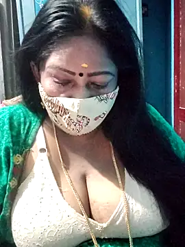 Snapshot of maniisha chatting on 03/16/26, 06:12 maniisha online show from 03/16/26, 06:12