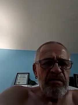 Snapshot of geilerschwanz64 chatting on 02/19/25, 07:17 geilerschwanz64 online show from 02/19/25, 07:17