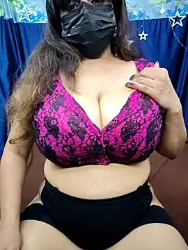 XXHOTSEX69 online show from 09/18/25, 07:54
