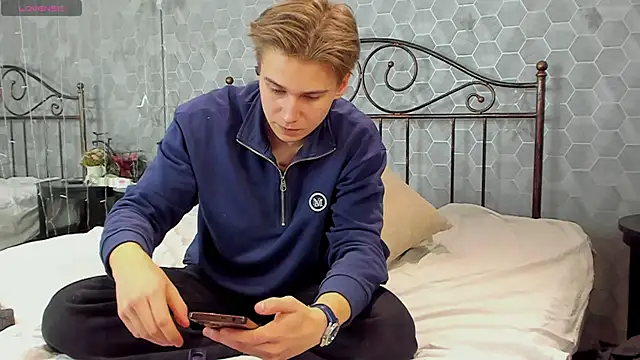 Marcus Swampov online show from 12/07/24, 02:20