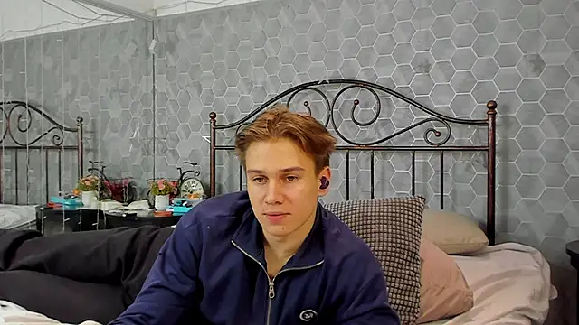 Marcus Swampov online show from 12/09/24, 02:17