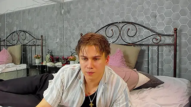 Marcus Swampov online show from 12/24/24, 05:05