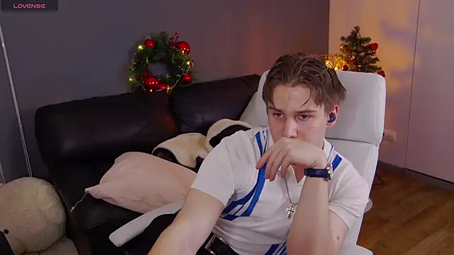 Marcus Swampov online show from 12/25/24, 06:52