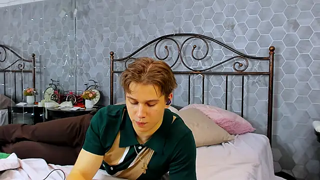 Marcus Swampov online show from 12/27/24, 09:17