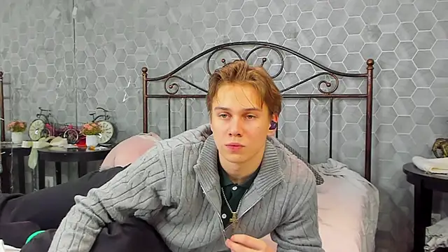 Marcus Swampov online show from 01/01/25, 03:45