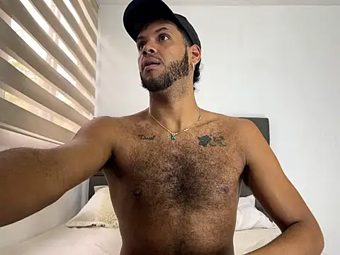 Snapshot of Lebronbig chatting on 03/17/26, 12:41 Lebronbig online show from 03/17/26, 12:41