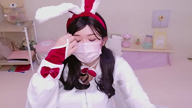 NAMI s2 online show from 12/22/24, 09:22