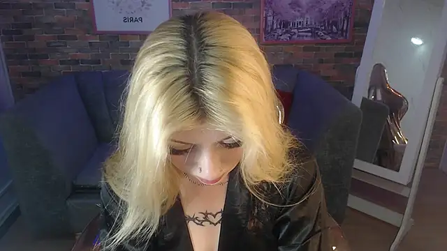 Kitty fox b online show from 02/27/25, 12:56