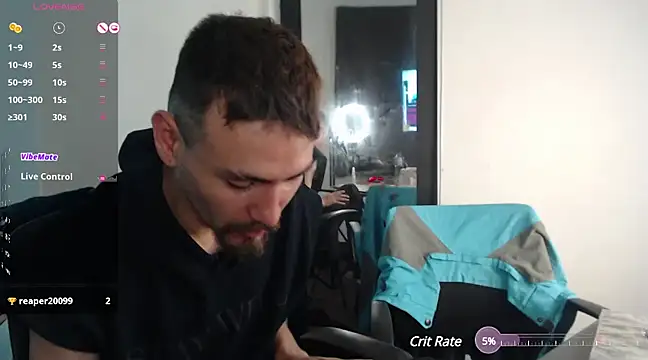 Snapshot of katianzayn chatting on 02/15/25, 12:43 katianzayn online show from 02/15/25, 12:43